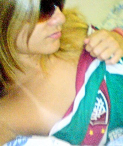 é por isso q eu canto, que eu visto esse manto, ORGULHO DE SER TRICOLOR