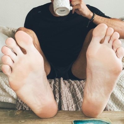 Hipster Feet Porn - É¢á´€Ê êœ°á´‡á´‡á´› á´˜á´Ê€É´ 4.6K (@gayfeet10) / Twitter
