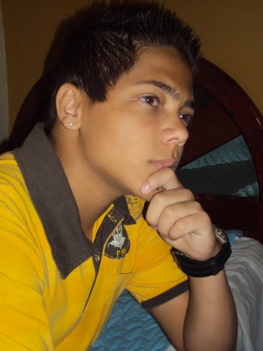 E se fica tudo bem,o final você já sabe, 
Vem que hoje tem ♫