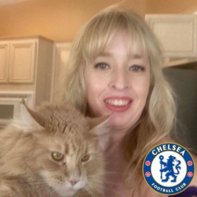 Freelance academic editor, cat enthusiast, Chelsea fan