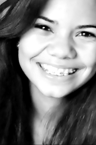 Gaste mais horas realizando que sonhando, fazendo que planejando, vivendo que esperando, porque embora quem quase morre esteja vivo, quem quase vive já morreu.