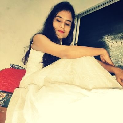 ▪️Legum Baccalaureus▪️
Prioritising Mental Peace over the people..❤️🤍
▪️Maharashtrian Buddhist..☸️▪️
▪️Singing is Love▪️
▪️RT's❎Endorsement▪️
▪️#Krishuu ▪️