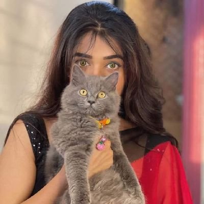 .
नीचे गिरना एक दुर्घटना भी हो सकती है,
लेकिन फिर से ना उठना, सिर्फ आपकी इच्छा...✍️