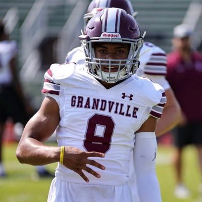 2022 Corner Back/ Grandville High School/ 5”11/180/Kzoo orange➡️West black / 3.6 GPA/ Mathew 6:33