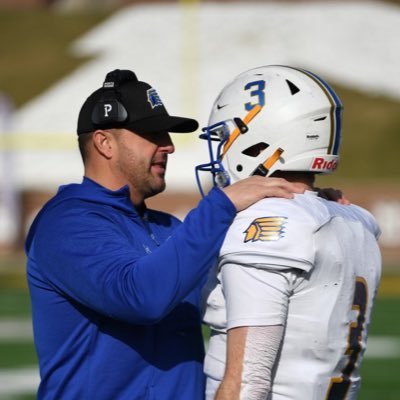 ✝️ Catholic - Husband - Father - Head Football Coach & DC @ St. Pius X High School. President of @11thStrtCoffee | LFFC