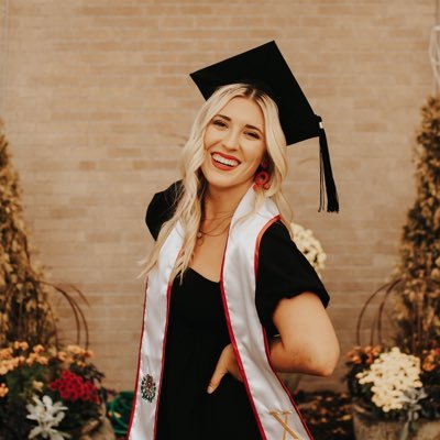 paxtonsbritt's profile picture. UNL • Chi Omega