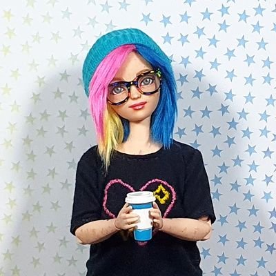 stephoodoll's profile picture. 