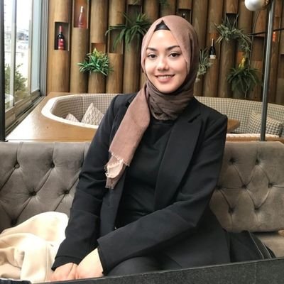 ayseyda0's profile picture. ⚖️