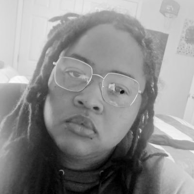 Goofy, laid back, peaceful energy…have a love for art, poetry, software engineering/development, psychology…. out here being a whole unique vibe.