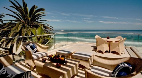 artdeco_house's profile picture. 