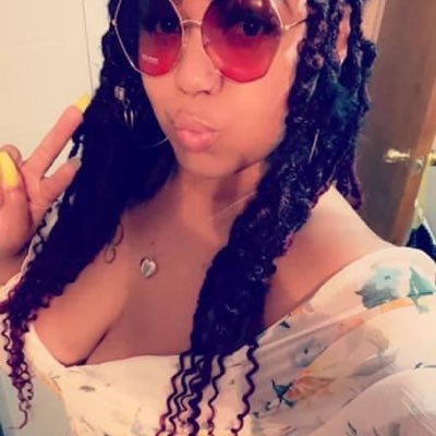 Vicki2You's profile picture. Ryan’s mommy
Taco and food truck lover 
Feminist ☯️☮️
Taurus ♉️
Glitter, sequins and all stuff girly 👜👙👗🌈❤️📱🍹
IG: @msjackson_if_ya_nastii
Crazy Sexy Cool