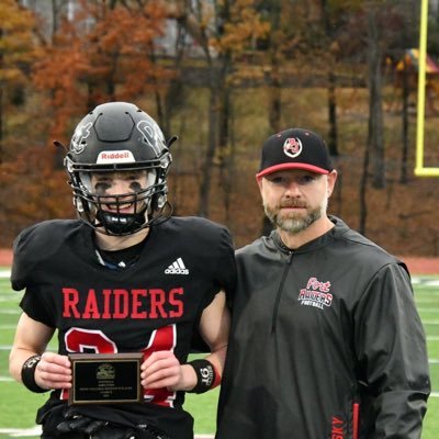 6”0 175 pound OLB, First team all state, First Team All section, 3.7 GPA (Port jervis NY) captain, 405LB squat (CO 2024) phone# 845-754-1032. 😤