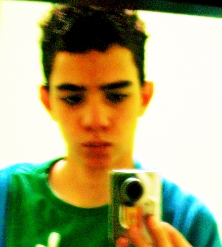 Extrovertido, legal, amigo, fiel, feliz, inteligente, á fim da vida ...