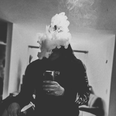 Gustavo37v's profile picture. Ing eléctrica Udea
*un Mob más de la vida*