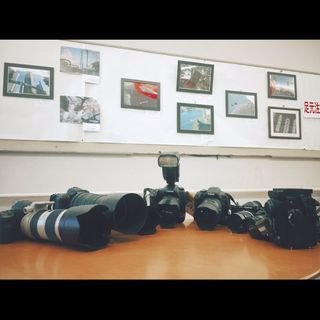 都立産業技術高等専門学校(品川キャンパス)写真部です!
新入部員募集中です!毎週火曜日、水曜日の16時以降に食堂脇の部室を開放しております。