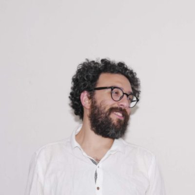 Mag. en Filosofía (UChile) | Lic. en Biología (UNAB) | traductor y editor en Editorial Al-Naar | vocero de la Coordinadora @porpalestinaCL
