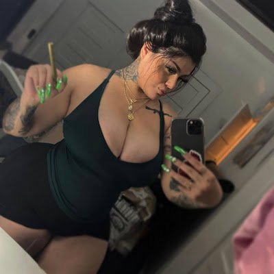 BigAnia69's profile picture. 😘😘😘😘😘