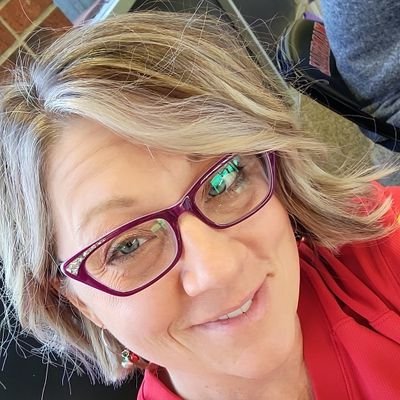 MrsCoslet's profile picture. High School Assistant Principal, science geek, wife, mom, student  (not necessarily in that order)