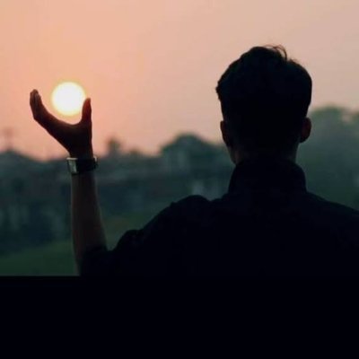 UmairFayazBhat1's profile picture. Making my mama proud..