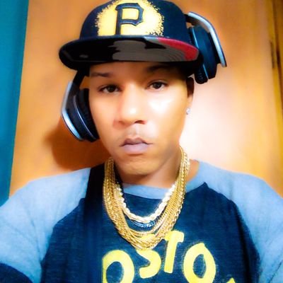 Independent Rap Artist/Gamer Hustler
https://t.co/1tHTFafax7 

PS Id:RedBoiMemp2018