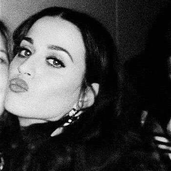 katycatlew Profile Picture