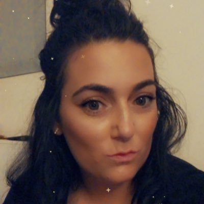 ChelseaMuir10's profile picture. 