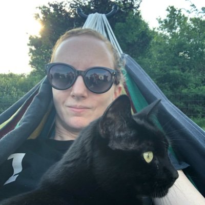 vgoliber's profile picture. Math nerd. Quantum nerd. All around nerd.