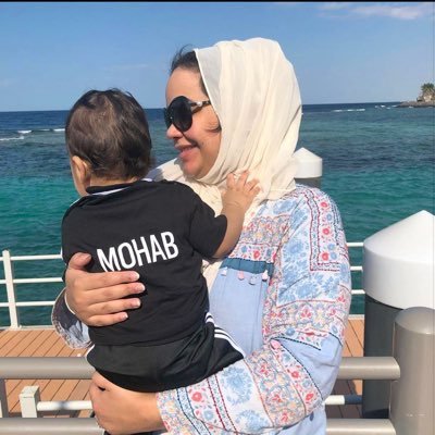 Devoted daughter, mother and wife | Board certified Maxillofacial surgeon | Mental health advocate | Aisthētḗs | Poem writer and lover. جرّاحة وجه و فكين