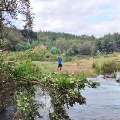 “Todo aquello que el hombre ignora, no existe para él; por eso, el universo de cada uno se resume en el tamaño de su saber”.