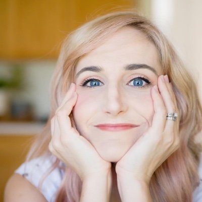 Writer | Bibliotherapist | Kid Advocate | She/Her