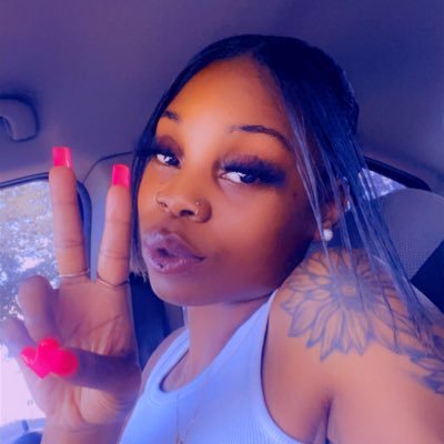 JosssyAnne's profile picture. I’ll always have #47Reasons 😇 | Follow me ➡️➡️➡️ 👻: JoycelynAnnette | 📷 josssyanne | ♐️♐️♐️ best you’ve ever had, taste my rainbow 🌈