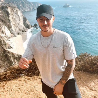 luccschmiidt's profile picture. South Florida