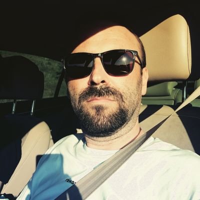 ahmtgns11's profile picture. 