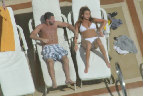 CoupleukXxxuk's profile picture. 