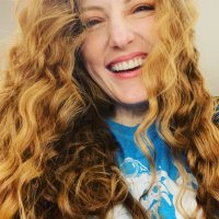 Caitlin Glass(@caitlinsvoice) 's Twitter Profile Photo