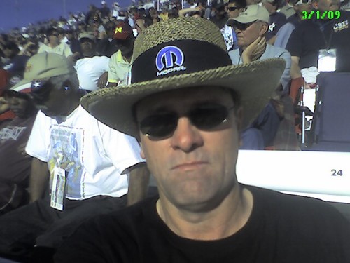 nhranut's profile picture. Native Las Vegan