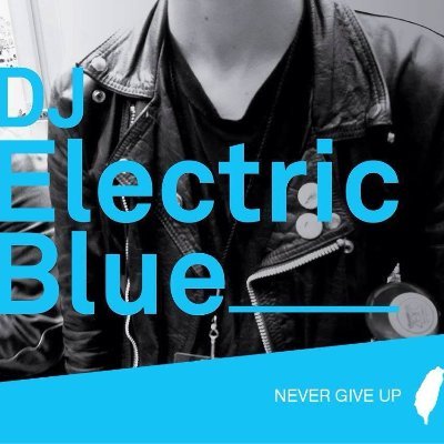 Founder @ Electric Blue Studio
DJ
Concert photographer