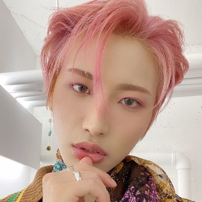 ATEEZ💖 first account @always_seonghwa
https://t.co/3tnRAESVdV…