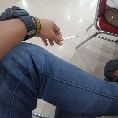 DFormeo's profile picture. Gw Mah Baik 👍 Orang Aja Pada Jahat Sma Gw 😕