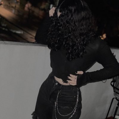 ElyHellmer's profile picture. why you call me only high¿🚬