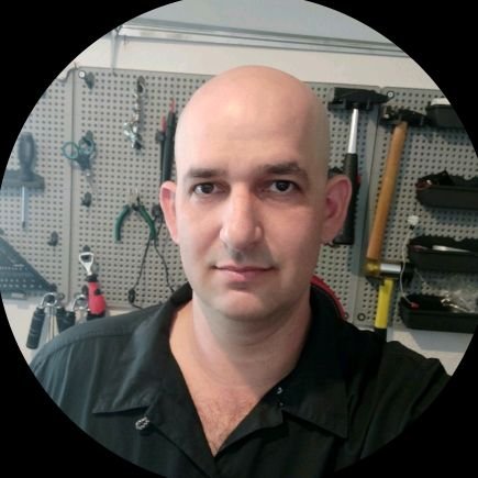 Co-founder - https://t.co/QZHqCIl69D ,
Entrepreneur, Maker and Father - My tweets are only my temporary opinion and does not represent any common sense and or a