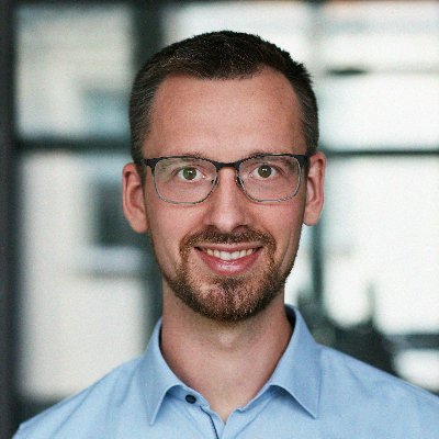 Leitung Klimapolitik @_GermanZero | 
vorher @foodwatch_de @FoodsharingDE | 
Twittert die eigene Meinung