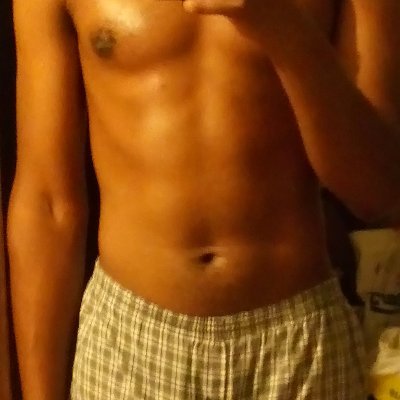 Admirer of men. Love bareback and throatf***king. DMs are open ;) Say hi