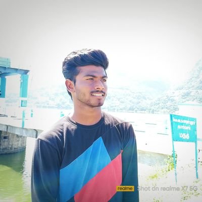 ArunVijay32's profile picture. 