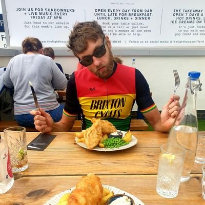 ari_panzer's profile picture. animator