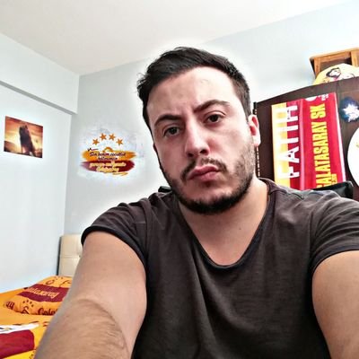Benim şöyle bir üçgenim var;
G⭐l⭐t⭐s⭐r⭐y, Ailem ve Sevdiklerim💛❤️