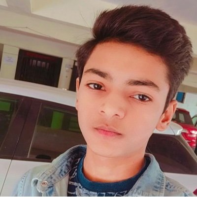 from (INDIA) 🇮🇳 📚Student of 10th Grade 🏫#OxfordInternationalSchool, 📍Nanded. Interest in 🤖#Minecraft ⚽#Gaming #Exploring ⌨️💻🖱️🎮🎶🎂on 3 sept