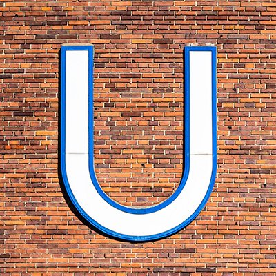 A tribute to Berlin’s U-Bahn network on its 120th Anniversary.
A project of @Berlin_Type and @Berlin_Texture.
Not affiliated with BVG.