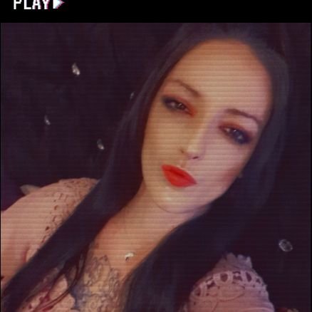 DaniellePucker1's profile picture. Loud and crazy