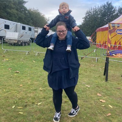 MolzyMoos's profile picture. 23 - Trainee Teacher